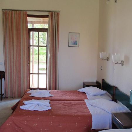 Aparthotel Flisvos à Maleme Extérieur photo